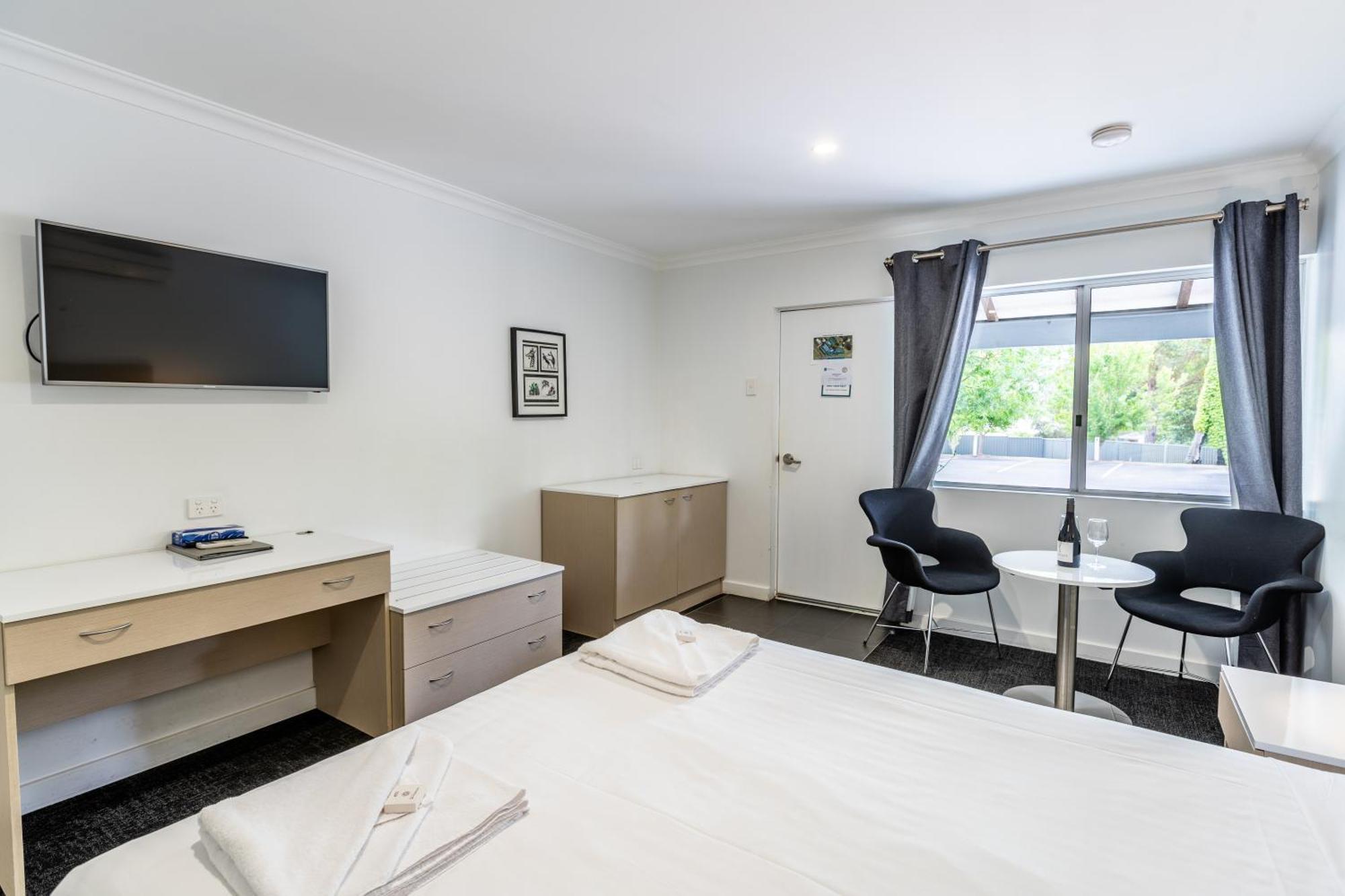 Manjimup Kingsley Motel Екстер'єр фото